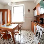 Relax 3 - Jacuzzi Cinque Terre فيلة لا سبيتسْيا